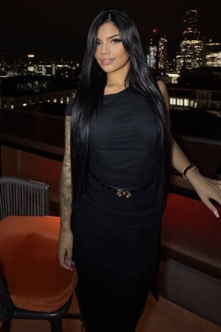 Bravia - Escort Girl in Nine Elms London