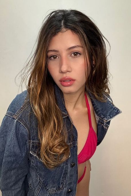 Silky - Escort Girl in Earl's Court London