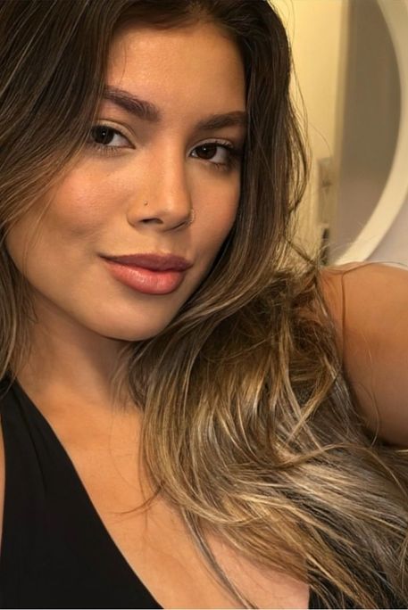 Velosa - Escort Girl in Goodge Street London