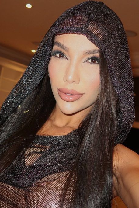 Vega - Escort Girl in Earl's Court London