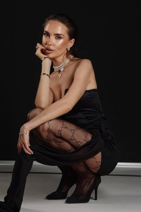 Alsu - Escort Girl in Nine Elms London