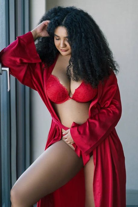 Zivert - Escort Girl in Sloane Square London