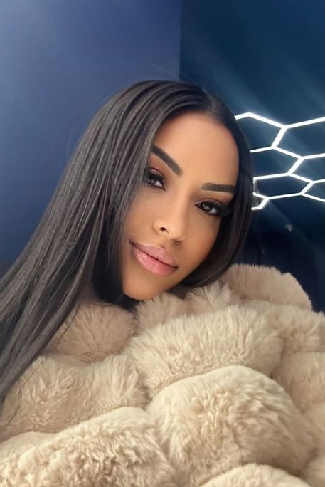 Lirema - Escort Girl in Earl's Court London